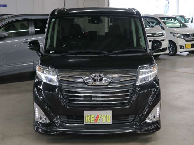 自社陸運局指定工場完備！国家資格車検検査員資格を持った整備士による整備。走行に関係のない所も不具合箇所があれば修理してお渡しいたします。