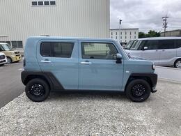 静岡ダイハツの中古車は、展示前に徹底した洗車や室内清掃を実施しております。