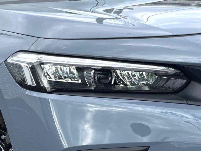 ヘッドライトやテールランプ＆アルミホイール等の各種コーティングもオススメしております。レンズ部分の黄ばみや汚れを抑え、きれいな状態をメンテナンスレスで保てます♪