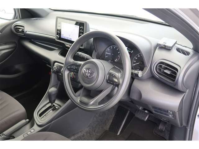 【運転席＆助手席】クリーニング済みですので清潔感があり気持ち良く乗っていただけます♪