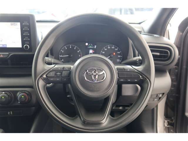 【ウレタンステアリング】気持ちよくお乗り頂けるよう、しっかり清掃してあります。