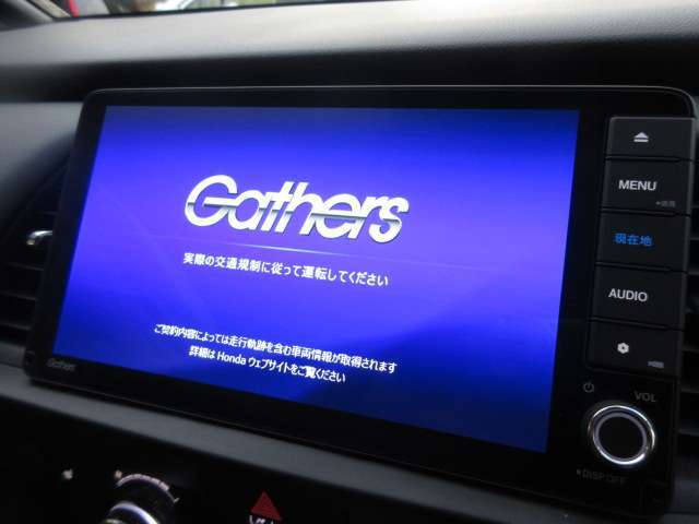 お出かけ時に欠かせないナビは大画面9インチの純正SDナビ！CD・DVD再生や音楽録音・フルセグTV視聴、Bluetooth・USB接続とドライブが盛り上がるナビです！