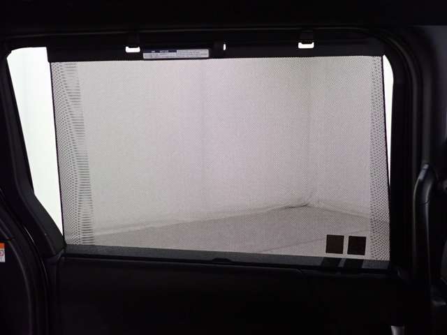 後席サンシェード