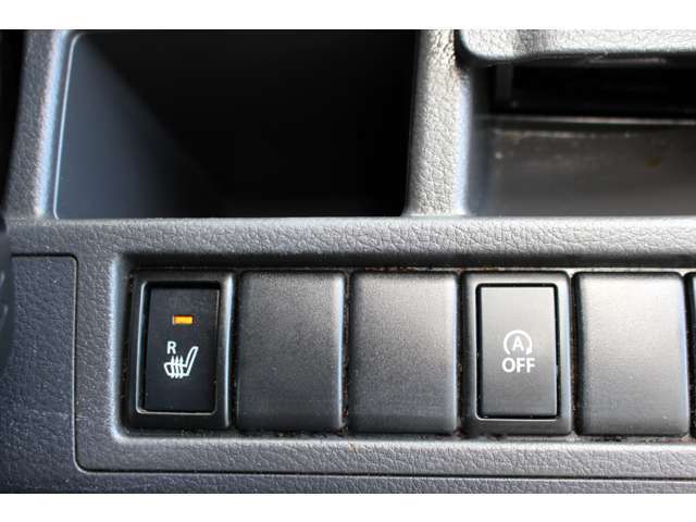 シートヒーター、アイドリングストップ