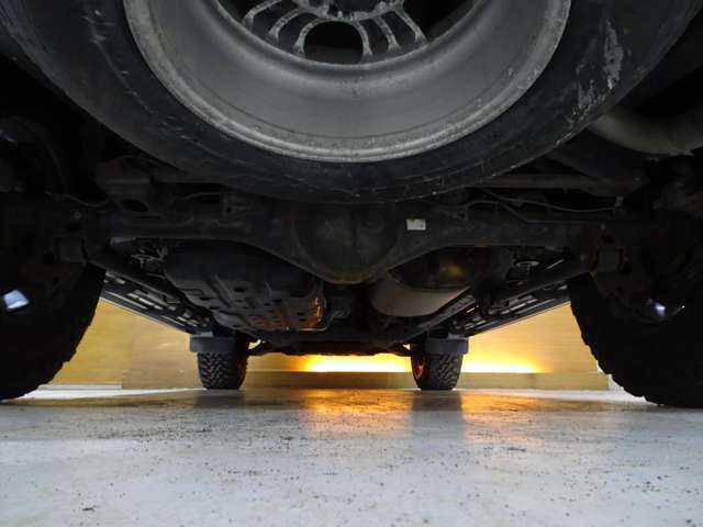 ◆◇車検整備やタイヤ・オイル交換などのメンテナンスもお任せ下さい♪無料代車をご用意してお待ちしております♪◇◆