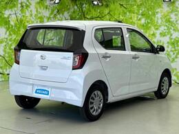 全国に店舗を展開しているのでどこでもお取り寄せが可能です！この車が気になるけど遠方だから・・・と諦める必要はありません！※別途陸送費が必要です。