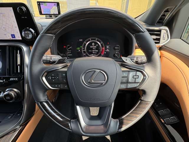 LIBERALAは、輸入車選びの新たなスタイルを提案するインポート・セレクト・ブランドです。オーナー様となる方がクルマから直接感じる感性を第一にした、最良の一台との出会いをコーディネートいたします。