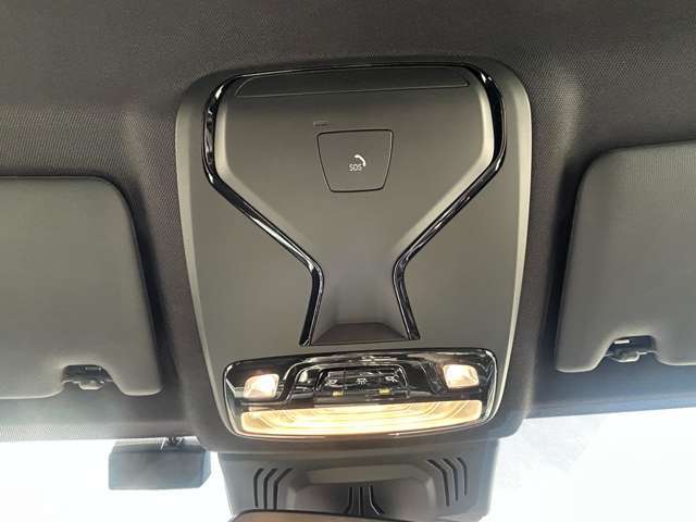 お車選びに役立つ情報や、スタッフの日常などをブログで書いております！ぜひ下記のリンクからご覧ください！！https://carboxkyoto.com/blog/