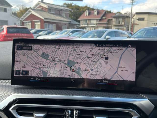 オンライン（ZoomやGoogleMeet）にてお車のご案内も可能です！”エンジンをかけてほしい！”や”車両状態の詳細を知りたい”など何でもお申し付けください！