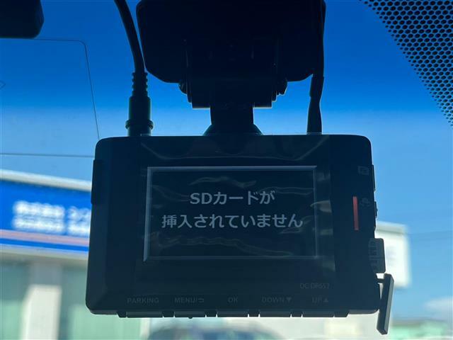 ガラスコーティング、ナビゲーション、ETCなど、その他のパーツの取り付けお見積もりのご相談も承っております！！クルマのこと何でもお任せください！