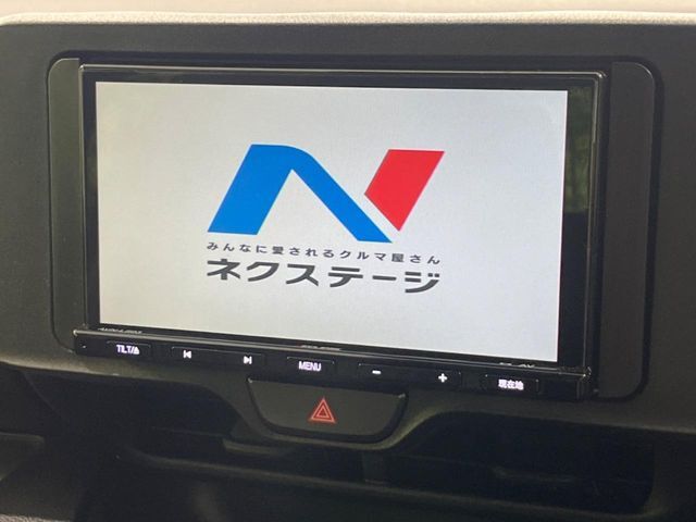 【ナビゲーション】目的地までしっかり案内してくれる使いやすいナビ。Bluetooth接続すればお持ちのスマホやMP3プレイヤーの音楽を再生可能！毎日の運転がさらに楽しくなります！！
