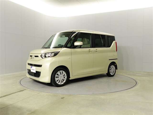 見えないところまで美しく。室内からエンジンルームまで徹底的に洗浄。「まるごとクリーニング」実施済み！