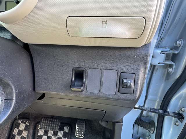 新車・登録（届出）済未使用車も取り扱いございます。お客様のご要望に合わせた各種注文販売も承っております。とにかくクルマのことなら村田自動車にご相談ください！フリーダイヤル【0078-6002-156211】
