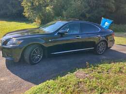 内外装とても綺麗なお車です！