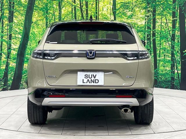 安心の最長10年・走行無制限保証（有償）をご用意。保証内容も充実はもちろん、無料点検＆オイル交換や、年中無休の全国・24時間ロードサービスも付帯されておりますのでご安心下さい。