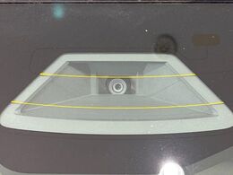 【スズキ　セーフティサポート】走行中に前方の車両等を認識し、衝突しそうな時は警報とブレーキで衝突回避と被害軽減をアシスト。より安全にドライブをお楽しみいただけます。