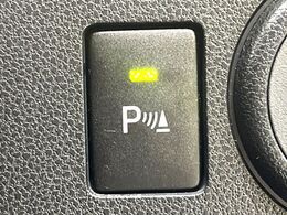 【コーナーセンサー】バンパーに付いたセンサーが障害物を検知！一定の距離に近づくとアラートで教えてくれます♪狭い駐車スペースや車庫入れ時も安心ですね☆