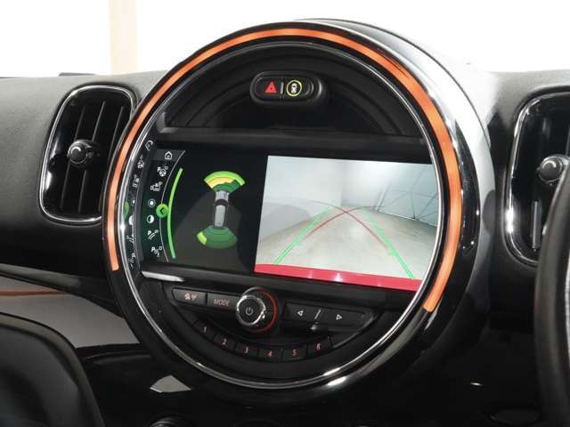 ■総在庫250台を遠方のストックヤードなどにも保管しておりますので、ご来店前にお電話いただけるとスムーズにご商談いただけます。■月曜定休日■カーセンサーフリーダイヤル：0078-6002-825402