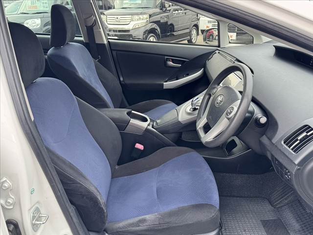 皆様のお車選びのお手伝いをさせてください！！スタッフ一同、お問合せ・ご来店心よりお待ちしております。