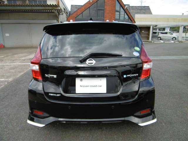 全国の日産ディーラーにて保証対応が可能です。お近くのお客様はもちろん遠方のお客様もご安心ください。