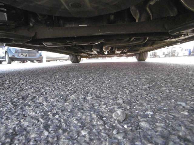 下回りもご覧の通りです