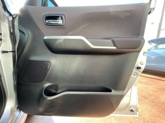 運転席窓操作部の画像です