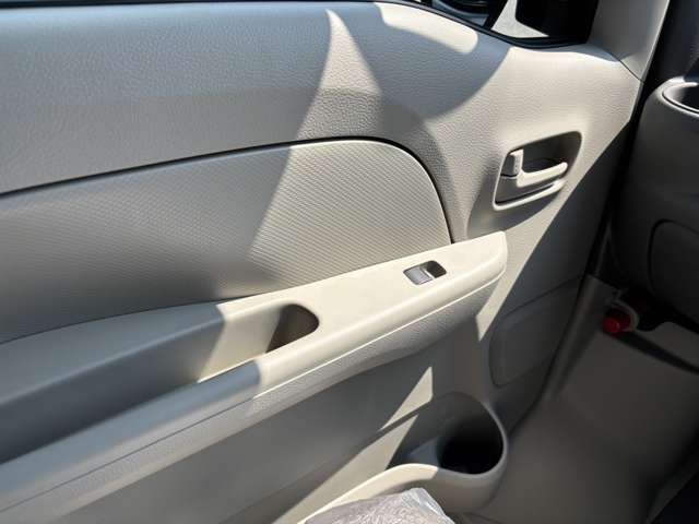 気になるお車のお見積りを作成します！車両本体価格や自賠責保険料、税金、リサイクル預託金登録に伴う諸費用を計算したお見積りをおつくりします。お気軽にお問合せ下さい！