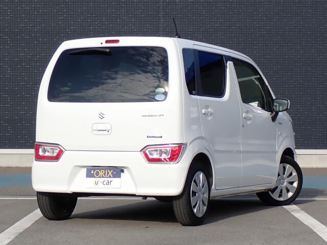 オリックス認定中古車は御納車前に全車12または24ヶ月月点検を実施しオイル、エレメント、全ワイパーゴム、エアコンフィルターは無条件で新品に交換致します。安心の充実整備です。
