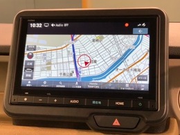 ギャザズナビ搭載です。知らない道も安心ですね！