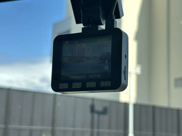ドライブレコーダー搭載！！万が一からお客様を守ります◆気になる車は専用ダイヤルからお問い合わせください！メールでのお問い合わせも可能です！◆試乗可能です！
