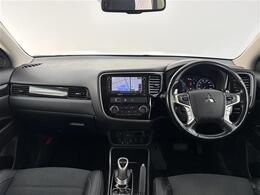 【インパネ全体】『インパネ全体』の画像になります。写真の内容に関してご不明点、ご質問等がございましたらお気軽にガリバー店舗までお問い合わせください。