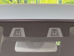 【スズキ　セーフティサポート】走行中に前方の車両等を認識し、衝突しそうな時は警報とブレーキで衝突回避と被害軽減をアシスト。より安全にドライブをお楽しみいただけます。