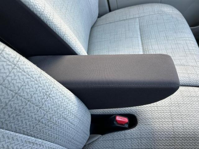 お車に合わせて無料保証以外にも、保証範囲、期間、距離を拡充させた有料保証もご用意しております！中古車の購入が初めてで不安・・・というお客様もご安心ください！