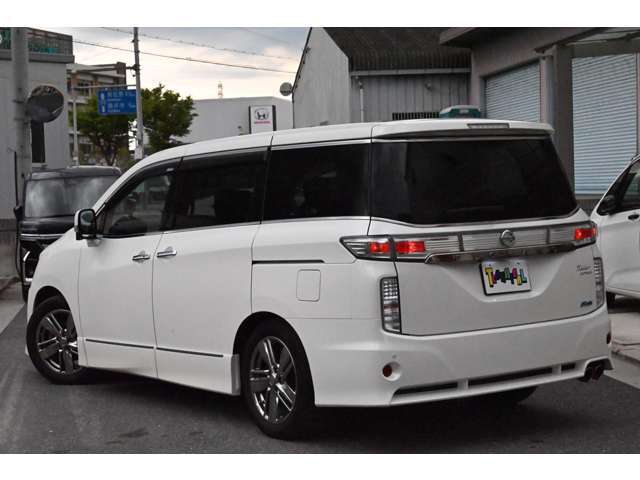 【徹底したご納車前整備】ご納車前にはプロのメカニックが丁寧に整備させて頂いております。ご安心の上、ご検討下さいませ。