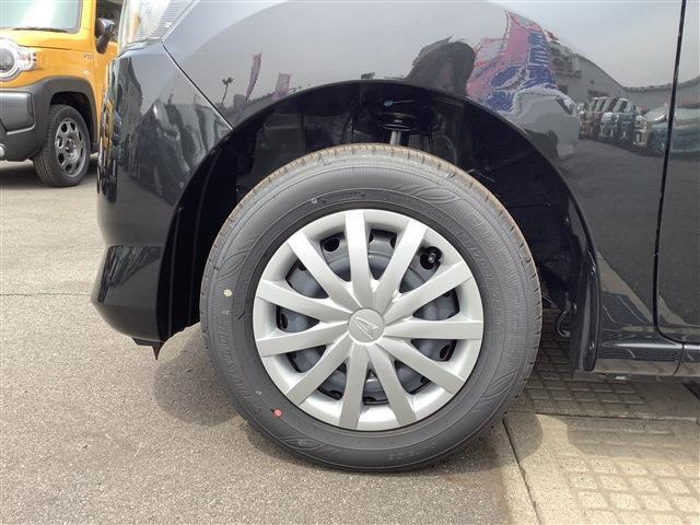 ご納車前には、お車の整備を実施し、ご納車させて頂いております。整備内容は、車両によって異なりますので、お気軽にお尋ねください。