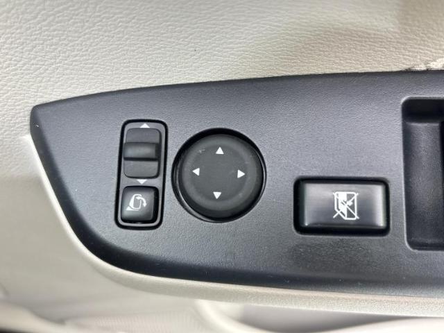 こちらのお車はいかがでしょうか？少しでも気になっていただけましたら是非お問い合わせください！さらにお車の詳細をお送りいたします！