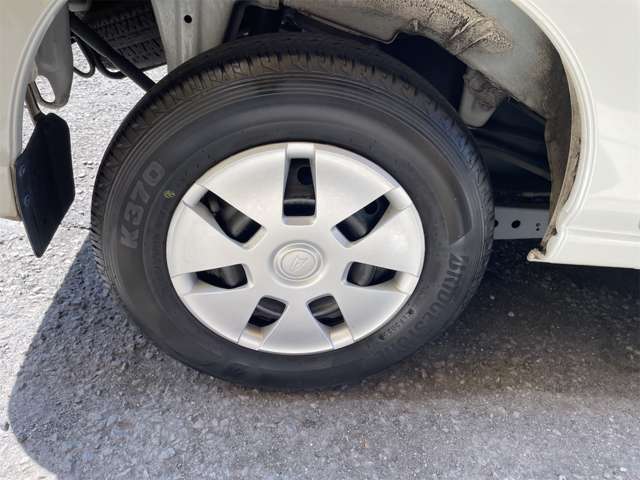 軽トラ～大型トラックまで豊富にお車をそろえております♪お探しの一台がきっと見つかると思いますので是非モーターハウスにご来店下さい！！