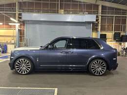 カラーIguazu blue シルバーサテンボンネット
