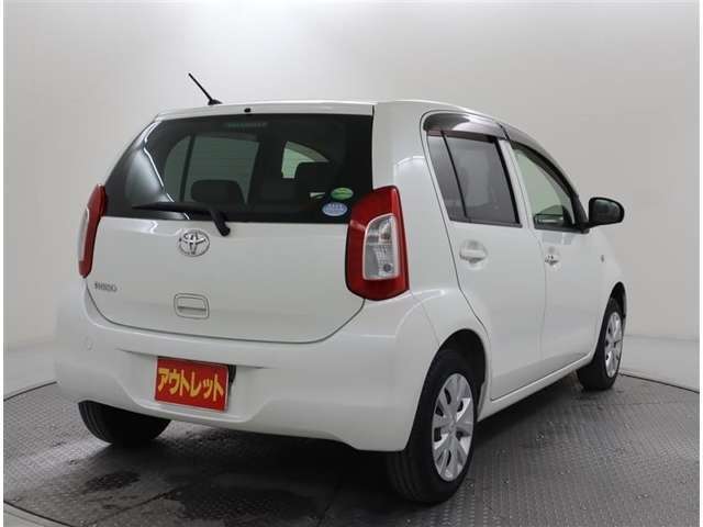 バックドアは雨の日に重宝しますよ雨宿り