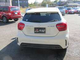 【国道23号線沿い。鈴鹿警察署を北へ1km】三重県で輸入車お探しであれば、ぜひ一度、三重県鈴鹿市のラップトレードへご来店下さい！