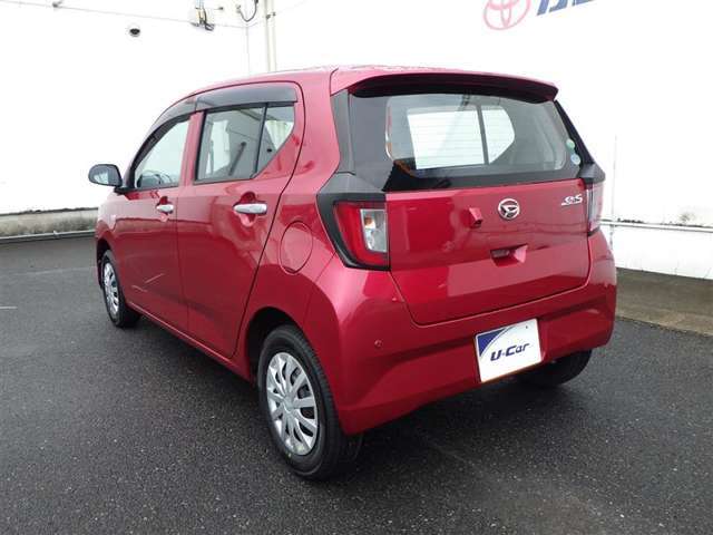 トヨタ認定中古車保証付！（1年間、距離無制限　HV車はHV保証付）　別途延長保証もご用意しております♪　ぜひ現車を確認にご来店ください