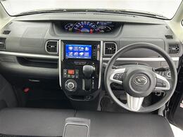 【インパネ全体】全方位で視界が広く、高い目線で運転もしやすいです！