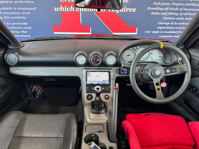 少しでも気になる車両がございましたらお気軽にお問合せください！掲載していない写真等も別途送信可能ですのでご覧になりたい箇所がございましたらお気軽にお申し付けください。