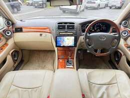 【YMC保証】充実保証！　YMC安心保証は新車保証同等の保証範囲を10年落ちまでの車でも保証します。保証サービスは第三者機関が運営し、安心で安全な仕組みを提供しています。