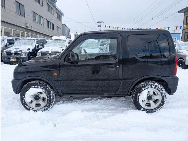 在庫にはないお車も全国の仕入会場からあなたにピッタリなお車をお探しします！探せない車はありません！お店ラインからもお問い合わせ可能です！ラインID:@100girpまでお気軽にどうぞ♪