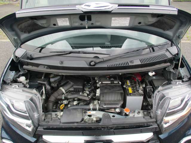 エンジンは快調です！お車の事なら、何でもお気軽にご相談下さい！
