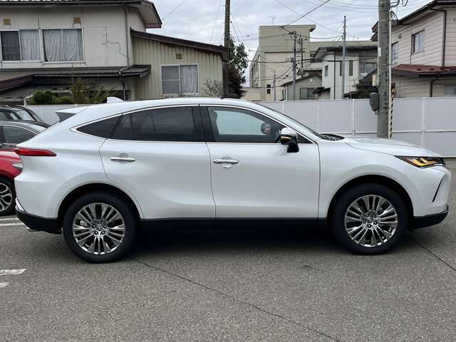 掲載画像以外でも、エンジンルーム・下回り、室内等を送る事が可能です。下記アドレスまでお問い合わせ下さい。keiyu＿akitam＠keiyu.co.jp