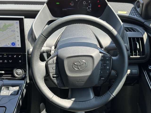 ★修復歴車一切ありません！それどころか、弊社の仕入在庫につきましては、フェンダー、ボンネット、ドアパネル等の交換歴、修理歴のある車両は基本的に仕入れを行いませんので高品質な車両のみ在庫で揃えています！