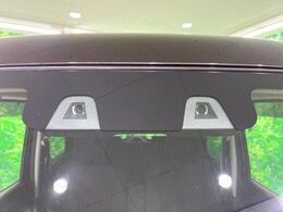 【スズキ　セーフティサポート】走行中に前方の車両等を認識し、衝突しそうな時は警報とブレーキで衝突回避と被害軽減をアシスト。より安全にドライブをお楽しみいただけます。