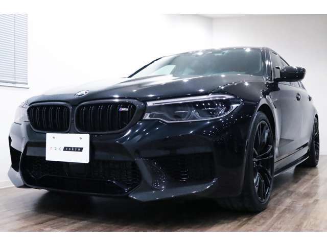 正規ディーラー車　BMW　M5　右ハンドル　ブラックサファイヤメタリック/ブラックレザー